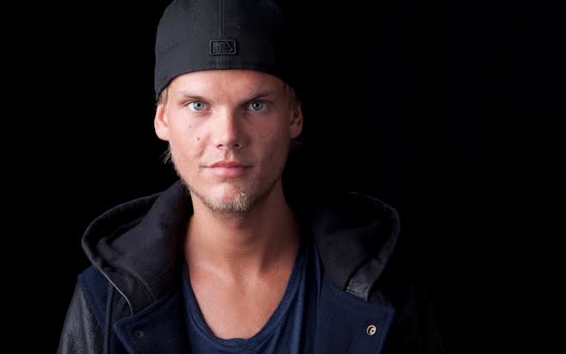 Avicii'nin 'Levels' şarkısı 15 yaşında, Tomorrowland seti ilk kez yayında