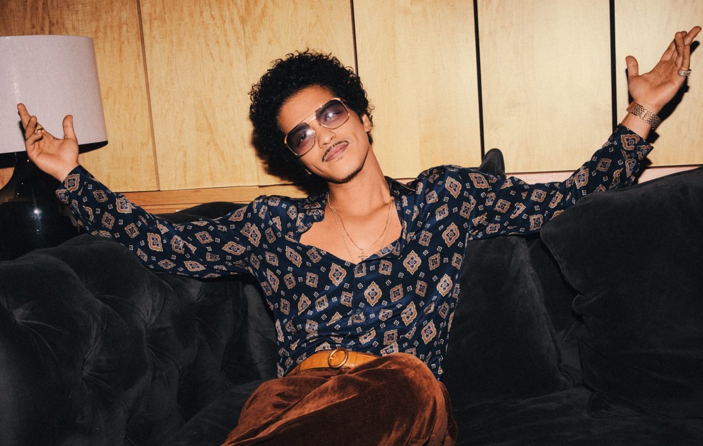 Bruno Mars yeni albümünü duyurdu