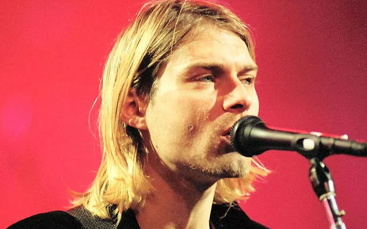 kurt cobain in yesil hirkasi satildi