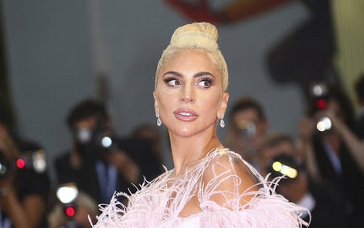Lady Gaga \"911\" klibini anlattı