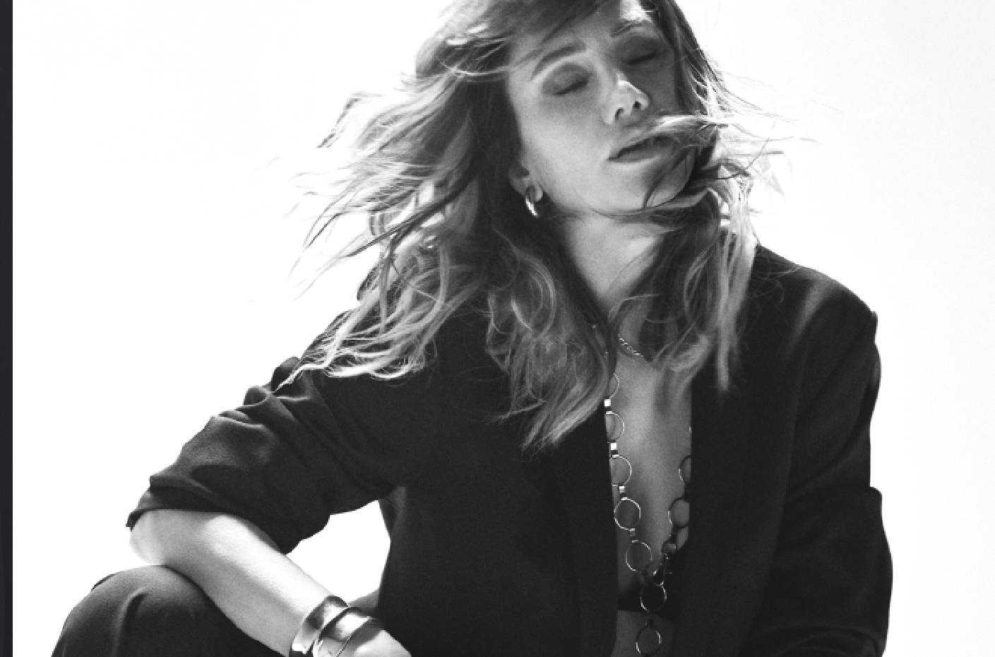 Ayla Çelik \&quot;Sakla Beni\&quot;