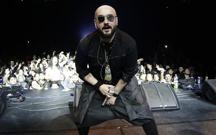 Bedük'ten yeni şarkı müjdesi: \"Kopsun Kıyamet\"