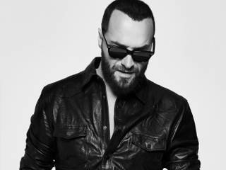 Berkay'dan Yepyeni Single \"Yeter ki Sen İste\"