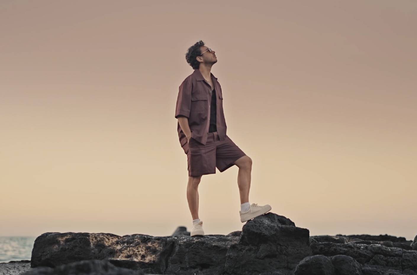 Buray&#039;dan yeni video klip: \&quot;Ne Oldu Bize\&quot;