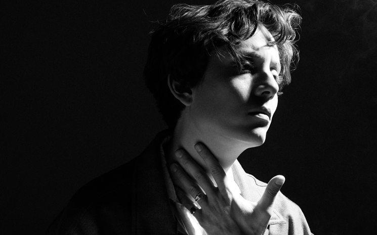 Can Oflaz'dan heyecanla beklenen yeni şarkı: \"En İyi Bildiğim Şey\"