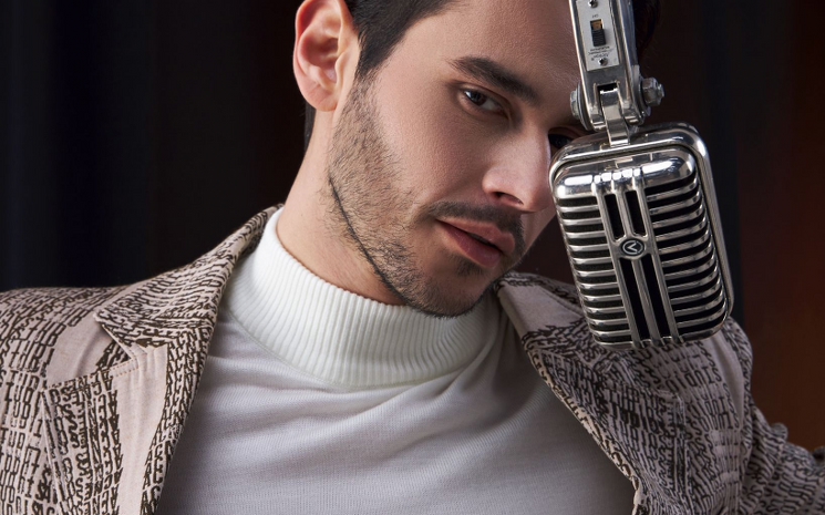 Cemiyet Gazinosunun Açılış Şarkısı: \"Ondan Vazgeçemem Ben\"