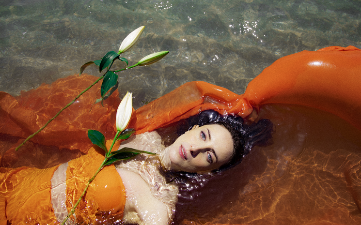 Ceren Gündoğdu ''Kapı''