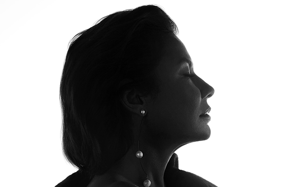 Deniz Seki 'nin Yeni Albümü 'Uzun Hikaye' 7 Aralık'ta Müzik Marketlerde!