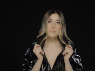 Ece Çevik'ten Müzik Dünyasına Başarılı Giriş