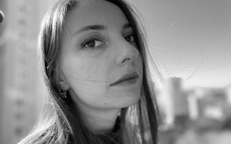 Ezgi Aktan'dan \"Kış Gibisin\"