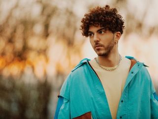 Fikri Karayel'in İkinci Albümünün Habercisi \"Ne Güzel Oldu\" Yayında.