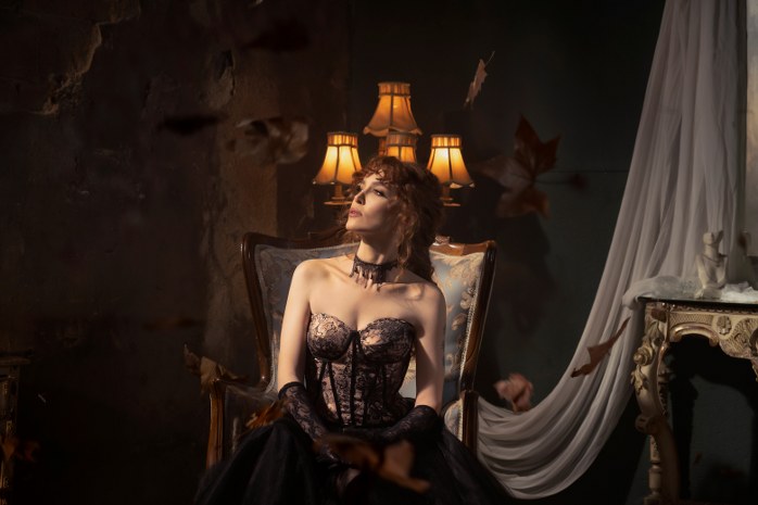 Gülden Beklenen Şarkısı İle Sevenleriyle Buluştu