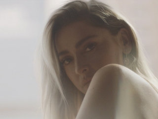 Hadise İlk Ep'si \"Aşka Kapandım\"ı Dinleyicisi İle Buluşturdu…