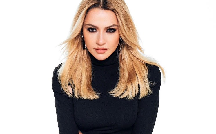 Hadise&#039;den Yeni Şarkı Müjdesi \&quot;Feryat\&quot;