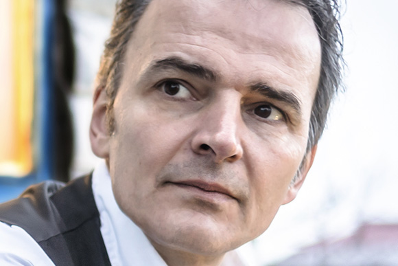 Genç Osman'dan İkinci Solo Albüm:  Sensizlik Anlatılmaz