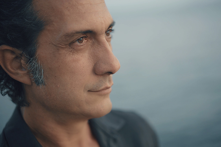 'Beyaz Ev'e Dokunaklı Klip!