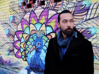 Levent Özer'den \"Dünya Serseri\"ye Yeni Versiyon!