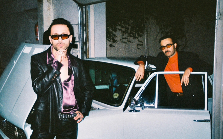 Mert Demir Ve Mabel Matiz'den Ortak Çalışma