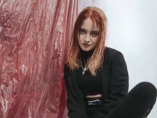 Melis Fis \"Bir Ömür Daha\"