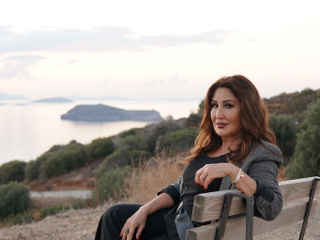 Nükhet Duru'dan \"Kuşak Çakışması\" Serisinin İlk Teklisi: Uzunlar