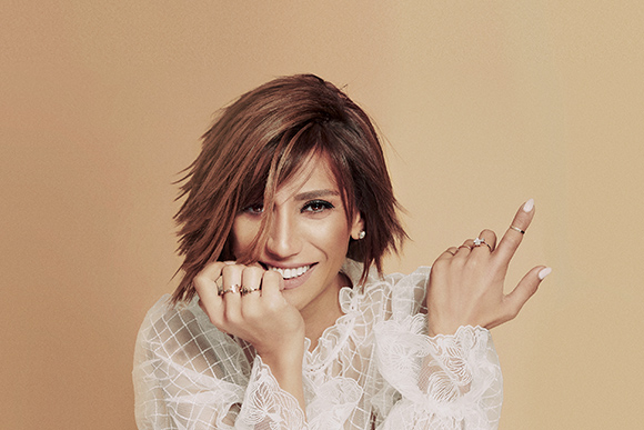 Tarihi Binada 'Röya' Gibi Klip...