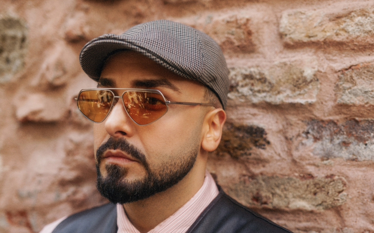 Sefo'dan Yeni Şarkı \"Yine Seni Severdim\"