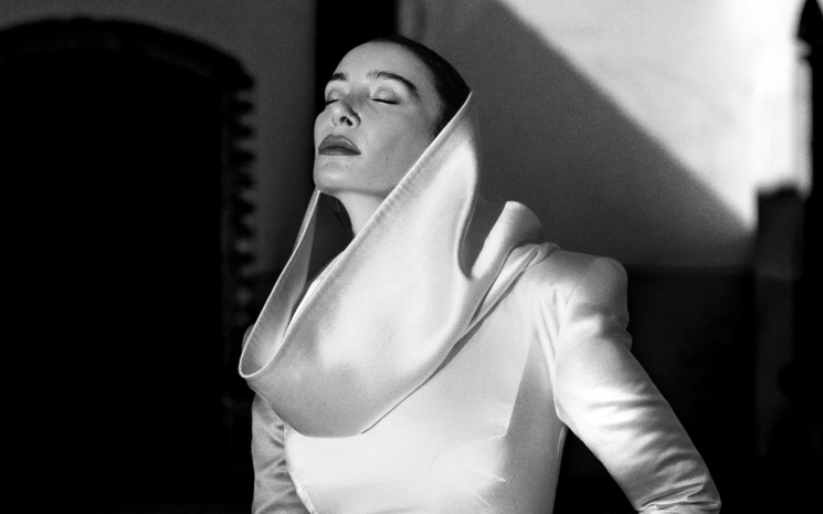 Sıla&#039;dan Yeni Single: Evvel Ezel