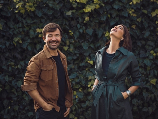 Sıla ve Yalın'dan Sürpriz düet \" Ver O Zaman Gömleklerimi\"