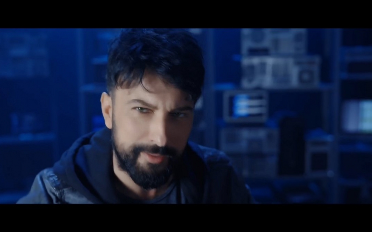 Tarkan'ın merakla beklenen teklisi \"Geççek\" yayında!