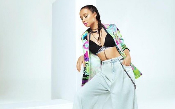 Tuğba Yurt yorumu ile \"Tükeneceğiz\"