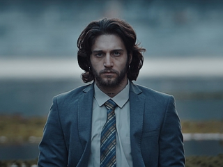 Ufuk Beydemir'den  \"Kendimce Biriyim\"