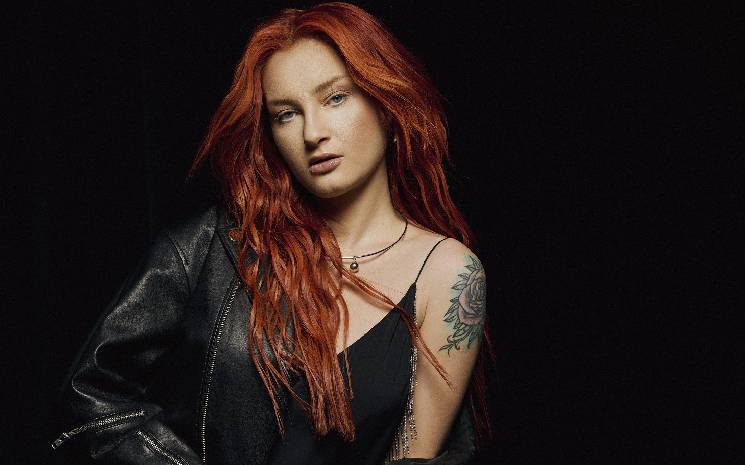 Güliz Ayla Sevenleriyle Buluşuyor.