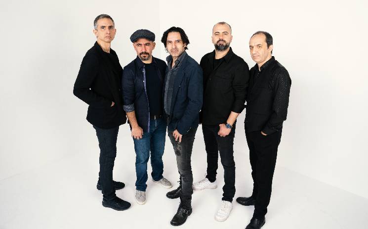 Badem&#039;den Yeni Şarkı: \&quot;Sensiz De Olunur\&quot;