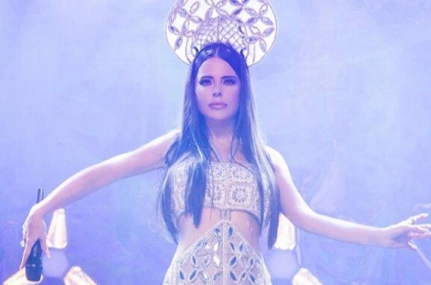 Simge'den duygusal şarkı müjdesi! 'Sevilmeye Doy Diye'