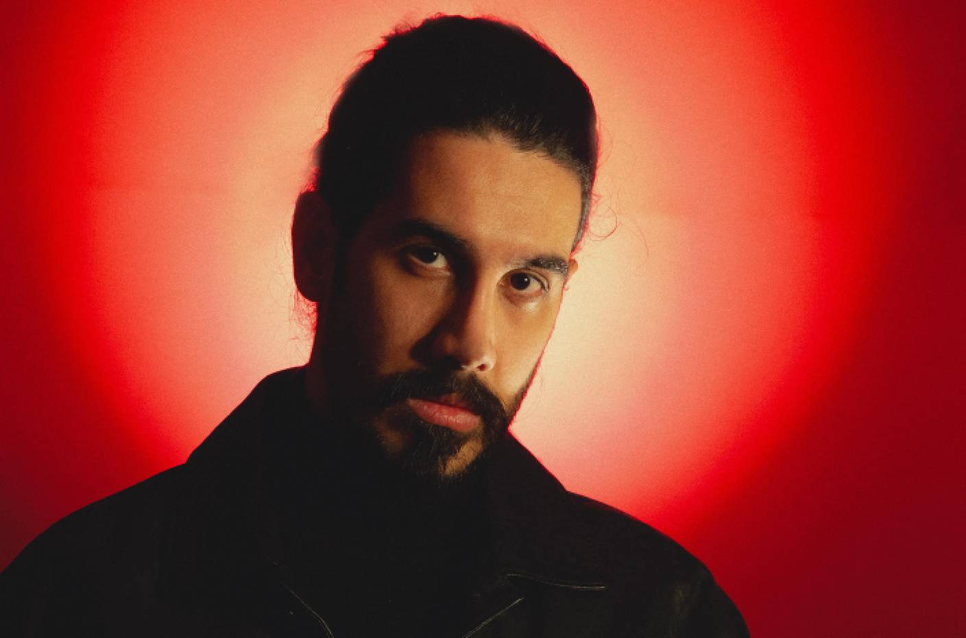 Can Koç'tan Yeni Şarkı: \"Sana Anlatmadım Hiç\"