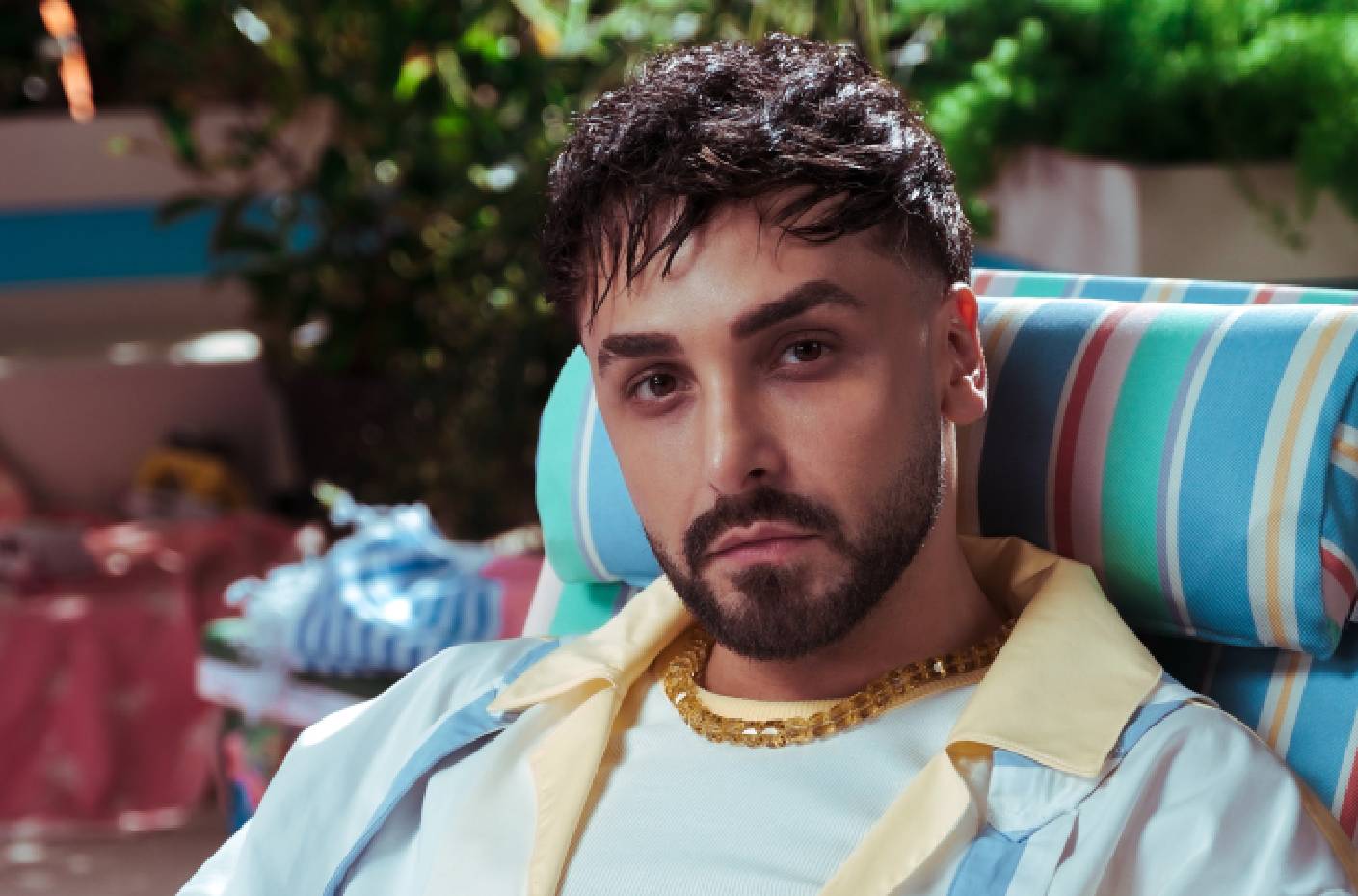 Yazın Habercisi; Sefo'dan \"Yanıbaşımda\" Yayında