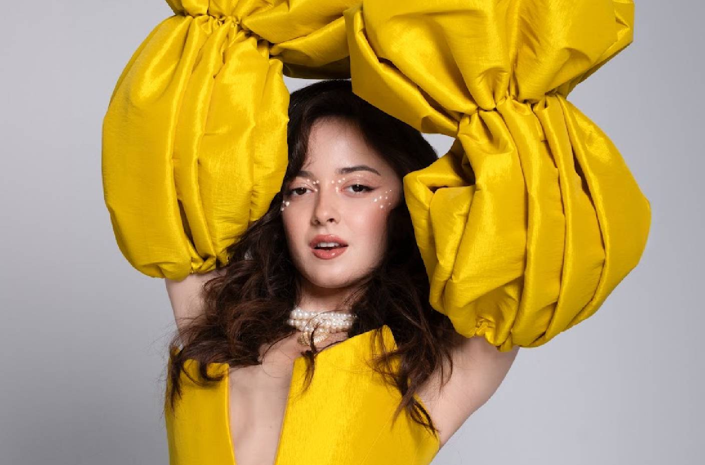 Melis Fis Hayranlarının Uzun Zamandır Beklediği Şarkı Şimdi Yayında