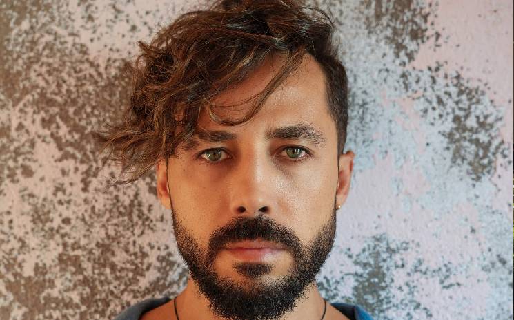 Bahadır Tatlıöz'ün Yeni Albümü Yayında!