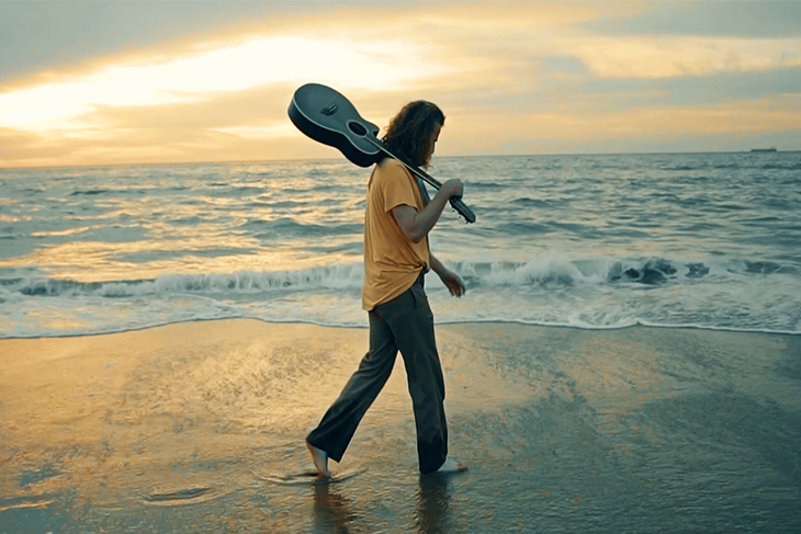 Yirmi7'den 4 Şarkılık Yaz Sürprizi: 'Saklambaç'