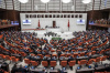 EMEKLİYE 3 BİN 552 LİRA FARK MECLİS'E GELİYOR