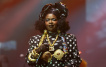 Lauryn Hill, Essence Festival 2025'de boş stadyuma şarkı söyledi
