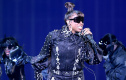Missy Elliott, Karol G ve Madison Beer 2025 Victoria's Secret Moda Şovundaydı
