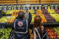 İSTANBUL'DA MARKETLERDE FİYAT DENETİMİ YAPILDI