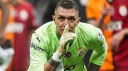 FERNANDO MUSLERA, BÜLENT KORKMAZ'IN REKORUNA ORTAK OLDU