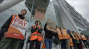 İNGİLTERE'DE DOKTORLAR GREVDE