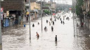 PAKİSTAN'DA MUSON FELAKETİ: 48 SAATTE CAN KAYBI 300'E YÜKSELDİ