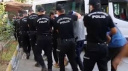 GÖÇMEN KAÇAKÇILARINA OPERASYON: 52 GÖZALTI