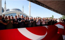 ESKİŞEHİR'DEKİ YANGINDA ŞEHİT DÜŞEN AKUT GÖNÜLLÜLERİ TÖRENLE UĞURLANDI