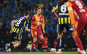 LİDER GALATASARAY, ŞAMPİYONLUK YARIŞINDAKİ KRİTİK DERBİDE FENERBAHÇE'Yİ AĞIRLAYACAK