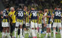 FENERBAHÇE, FEYENOORD'U 5 GOLLE GEÇEREK ADINI PLAY-OFF TURUNA YAZDIRDI